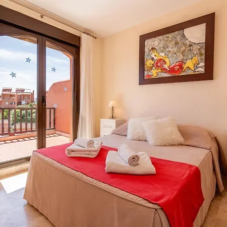 Stylish Duplex In Estepona, Spain - Sea Views, Pool & Coastal Living Appartement *