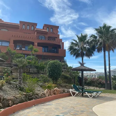 Apartment Stunning With Roof Terrace & Great Views