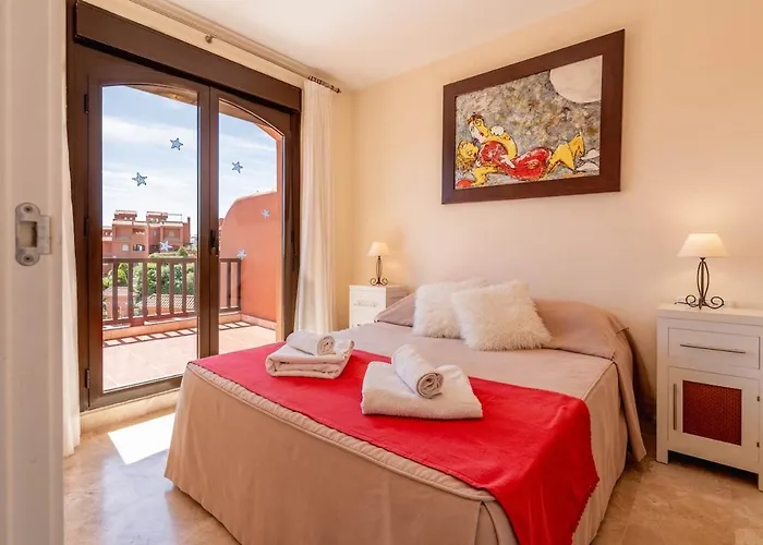 Stylish Duplex In Estepona, Spain - Sea Views, Pool & Coastal Living Apartman *